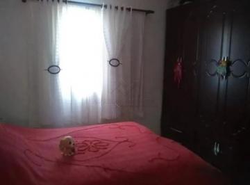 Casa · 131m² · 2 Quartos · 1 Vaga · Sobrado com 2 Quartos e 2 banheiros à Venda, 131 m² por R$ 699.000