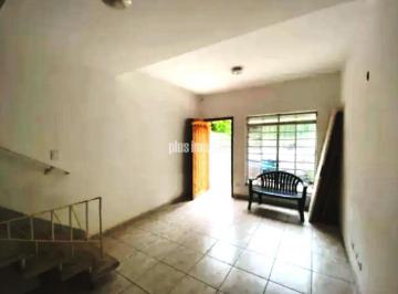 Casa · 70m² · 2 Quartos · 1 Vaga · CAMPO BELO - Casa com 2 quartos à venda