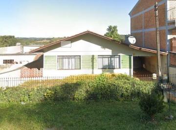 Casa · 180m² · 4 Quartos · 3 Vagas · Casa Alvenaria em Jardim Guarany, Campo Largo/PR