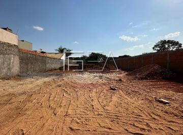 Terreno · 1173m² · EXCELENTE OPORTUNIDADE DE INVESTIMENTO - UM LOTE AMPLO À VENDA
