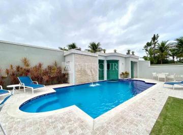 3428b949ffe2bd89091e1cb6eb722af22d6d1dcd · Casa no Guarujá, Condomínio Fechado, Jardim Acapulco, 5 Suítes - Mercuri Imóveis Guarujá