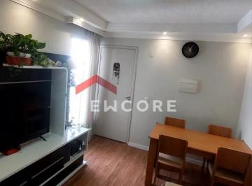 Apartamento · 42m² · 2 Quartos · Apartamento em  Rua Carlos Marques Teixeira - Vila Indiana - Taboão da Serra/SP