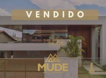 e02d7c64027cf496a4fc194a8737ac6699a6e45d · EXCLUSIVA Casa Alto Padrão à Venda – QI 8, Lago Norte | Moderna, 5 suítes e Lazer Completo