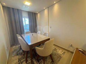 Apartamento · 53m² · 2 Quartos · 1 Vaga · Apartamento com 2 quartos à venda em Embaré - SP