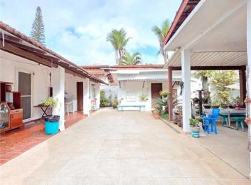 Casa · 585m² · 4 Quartos · 3 Vagas · Casa com 4 quartos à venda em Pitangueiras - SP