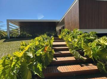 Foto 01 · Imóvel de luxo no Condomínio Lago Azul: Casa com 3 suítes, 3 salas e 8 vagas em Araçoiaba da Serra-S