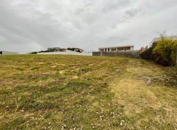 Terreno · 812m² · Terreno á venda Cond. Fazenda Serra Azul  - Itupeva/SP.