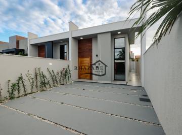 Casa · 95m² · 3 Quartos · 2 Vagas · Excelente casa em Itaipuaçu - Maricá, localizada em uma das melhores ruas da reg