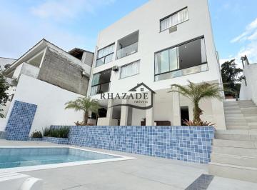 Casa · 240m² · 4 Quartos · 2 Vagas · Excelente Casa à Venda na Vila Progresso – Niterói.