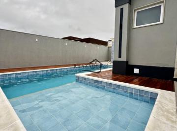 Casa · 200m² · 3 Quartos · 2 Vagas · Casa à venda - em Inoã (Inoã)
