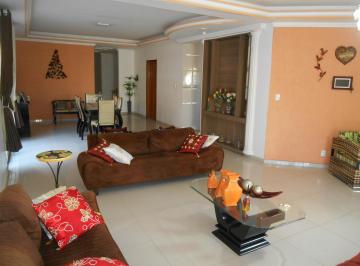 Casa de 4 quartos, Guará · Casa Espaçosa em Condomínio no Guará Park - Seu Novo Lar Espera por Você!