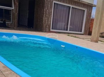 Casa · 100m² · 2 Quartos · 2 Vagas · Casa 2 dormitórios com piscina laje 100 metros Mar Murada Capão Novo Capão da Canoa