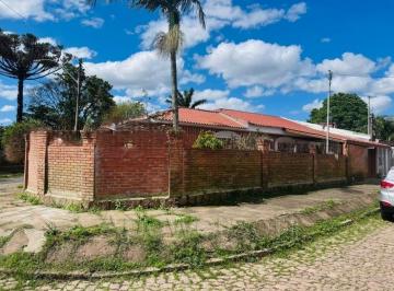 Casa · 139m² · 3 Quartos · 2 Vagas · Casa no bairro Guarujá - 3 dormitórios - 1 suíte