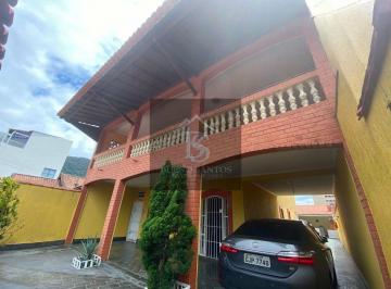 Casa · 300m² · 3 Quartos · 5 Vagas · Casa em Solemar - Praia Grande