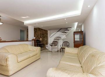 Casa · 193m² · 2 Quartos · 4 Vagas · Casa em São Francisco, Niterói/RJ de 193m² 2 quartos à venda por R$ 850.000,00
