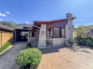 Casa · 185m² · 4 Quartos · 3 Vagas · Casa em Jardim Cascata, Teresópolis/RJ de 185m² 4 quartos à venda por R$ 950.000,00