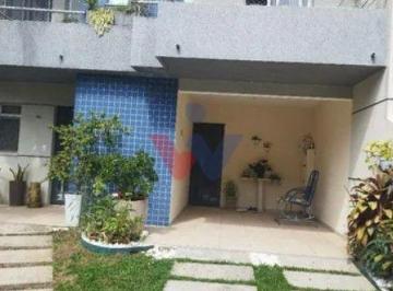 Casa · 168m² · 3 Quartos · 2 Vagas · Sobrado em Alto Boqueirão, Curitiba/PR de 168m² 3 quartos à venda por R$ 640.000,00