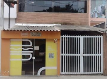 Casa · 240m² · 3 Quartos · 2 Vagas · Casa em Gonzaga, Santos/SP de 240m² 3 quartos à venda por R$ 1.758.000,00