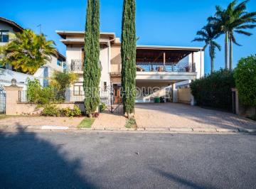 202509111647213786.jpg · Casa para Venda em Carapicuíba, Granja Viana, 5 dormitórios, 5 suítes, 6 banheiros, 6 vagas