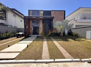 202509111954154468.jpeg · Casa em Condomínio para Locação em Guarujá, Jardim Acapulco, 4 dormitórios, 4 suítes, 6 banheiros, 2