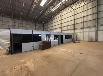 Comercial · 26000m² · Galpão disponível para locação no bairro Distrito Industrial em Uberlândia-MG