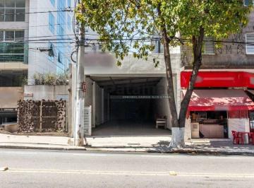 Comercial · 212m² · Jardim Paulista! Salão comercial com 220 metros quadrados