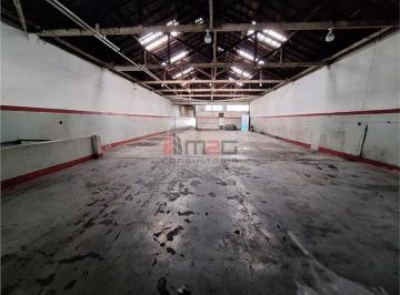 Comercial · 374m² · 5 Vagas · Vende-se galpão na Vila Romana com 374 m²