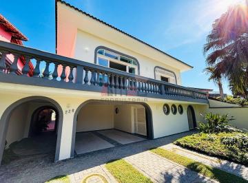Casa · 492m² · 4 Quartos · 5 Vagas · Casa para Alugar na Riviera de São Lourenço - Bertioga/SP