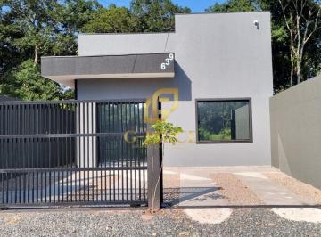 Casa · 70m² · 3 Quartos · 2 Vagas · Lindíssima Casa Nova com Acabamento de Alto Padrão Apenas 500 mts do Mar