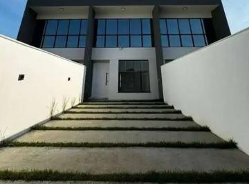 Casa · 106m² · 3 Quartos · 2 Vagas · Sobrado à venda no bairro Boa Vista - Joinville/SC