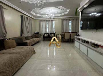 a0d0cb57c69fbfd20d68a042b282620d9f700a0b · Casa ampla com 3 dormitórios à venda, 137 m² por R$ 780.000 - Parque 10 de Novembro - Manaus/AM