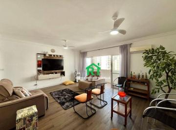 Sala · Apartamento com 2 quartos, 1 vaga à venda em Jardim Astúrias, Guarujá