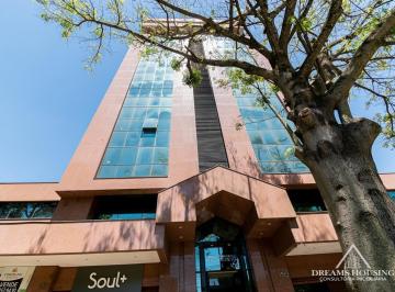 Comercial · 103m² · 2 Vagas · Conjunto com 104m² e 2 vagas junto à Carlos Gomes