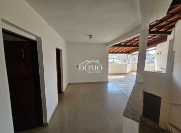 wciyre2oddmymzkotq4zdi3_md · 02 Casa no lote