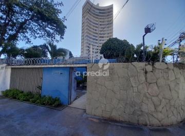 Casa · 300m² · 4 Quartos · Casa Padrão em Fortaleza