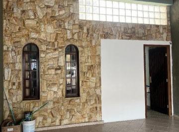 180437601e2d1219fefd540613f1c528d237afa8 · Oportunidade!!! Sobrado, três suítes Pq. São Domingos com área gourmet