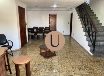 3d70fca0c7dfc86eb5d0768a0e63b6e9f1d2ecd6 · Casa á venda com 3 quartos e 5 vagas