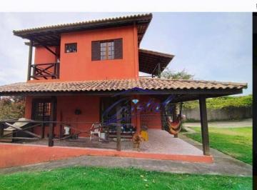 9c5723f3488a498220bc3c1390cfb68b59b088c4 · Sobrado com 3 suítes - 1687m² com opção de comprar separado