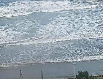 6286e372ed165c975388a22ab80c3def7564b437 · Cobertura Maravilhosa no Embaré à meia quadra da praia com piscina, churrasqueira e 2 vagas demarcad