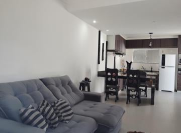Apartamento de 2 quartos, Santa Cruz Cabrália · Apartamento duplex mobiliado de 2 suítes em condomínio frente mar