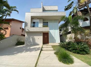 Casa · 510m² · 6 Quartos · 4 Vagas · Casa 6 Quartos no Condomínio Hanga Roa - Condomínio Hanga Roa