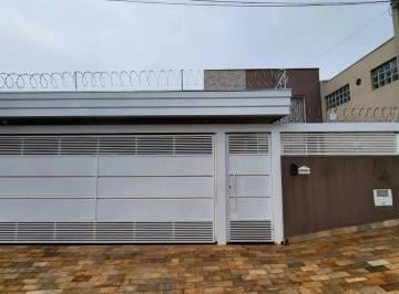 Casa · 250m² · 3 Quartos · 2 Vagas · Casa 3 Quartos com 1 Suíte e 250m² - Jardim Altos do Palmital