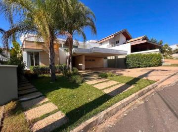 Casa · 600m² · 3 Quartos · 4 Vagas · Casa em Condomínio 3 Quartos no Esmeralda - Parque das Esmeraldas