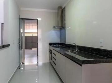 Casa · 150m² · 3 Quartos · 2 Vagas · Casa 3 Quartos com 1 Suíte e 150m² - Jardim Monte Castelo