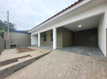 Casa · 250m² · 3 Quartos · 2 Vagas · Casa 3 Quartos com 1 Suíte e 250m² - Jardim Parati
