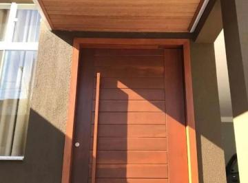 Casa · 330m² · 3 Quartos · 3 Vagas · Casa 3 Quartos com 3 Suítes e 330m² - Jardim Riviera