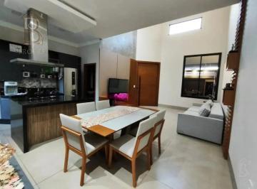 Casa · 1m² · 3 Quartos · 2 Vagas · Casa 3 Quartos com 1 Suíte e 1m² - Jardim Adolpho Bim