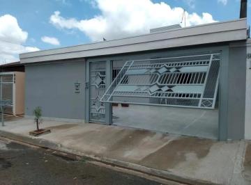 Casa · 250m² · 3 Quartos · 3 Vagas · Casa 3 Quartos com 1 Suíte e 250m² - Palmital