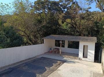 Rural de 5 quartos, Juatuba · Chácara 500m² com 05 quartos em Juatuba/MG