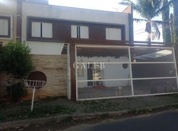 Foto 02 · Sobrado à venda com 3 quartos, pertinho da Al. Lucas